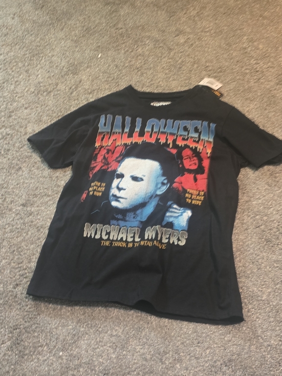 five below Tops - Halloween Michael Myers Graphic Tee - Black
